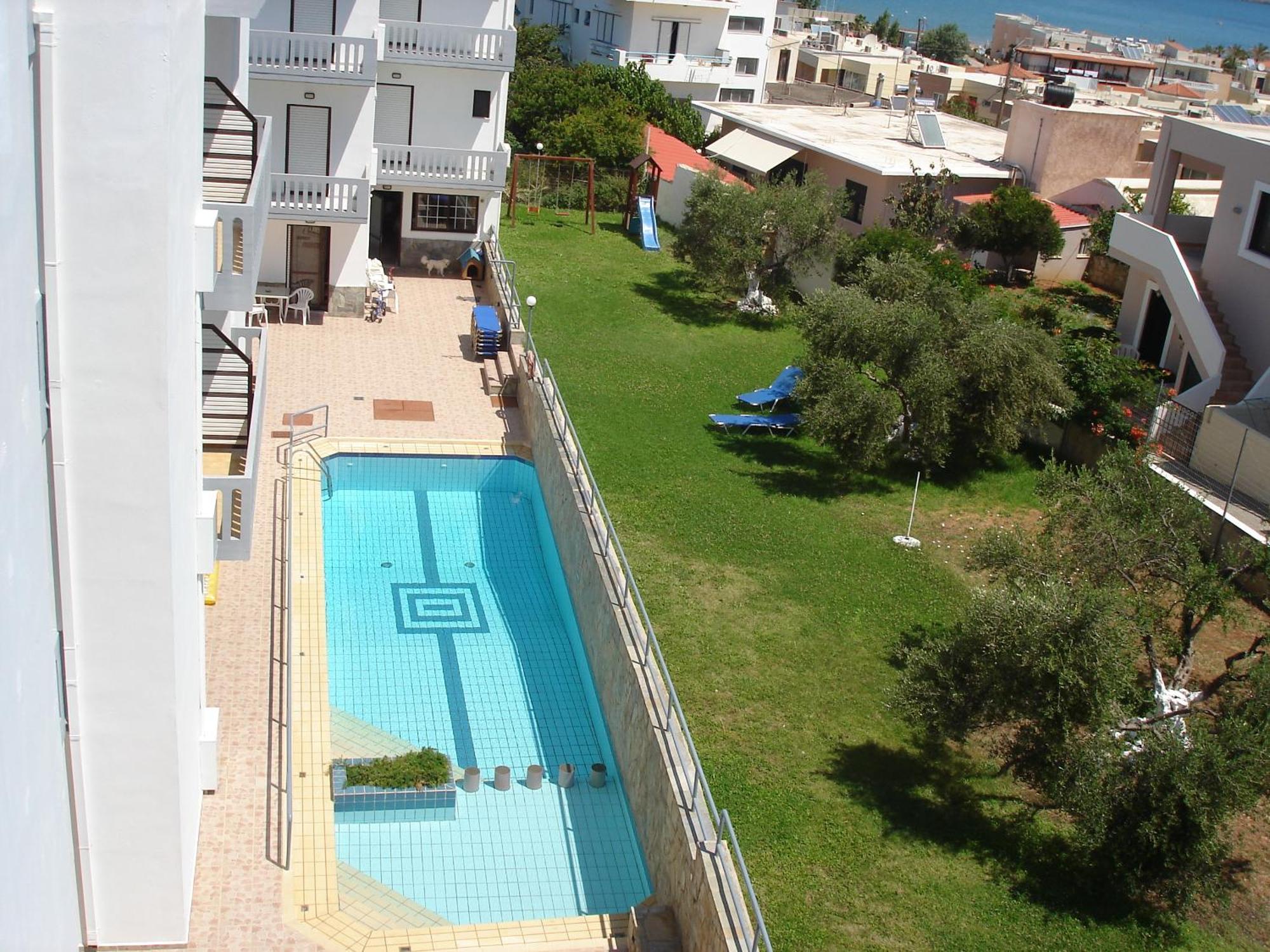 Popi Hotel Apartments Agia Marina Extérieur photo